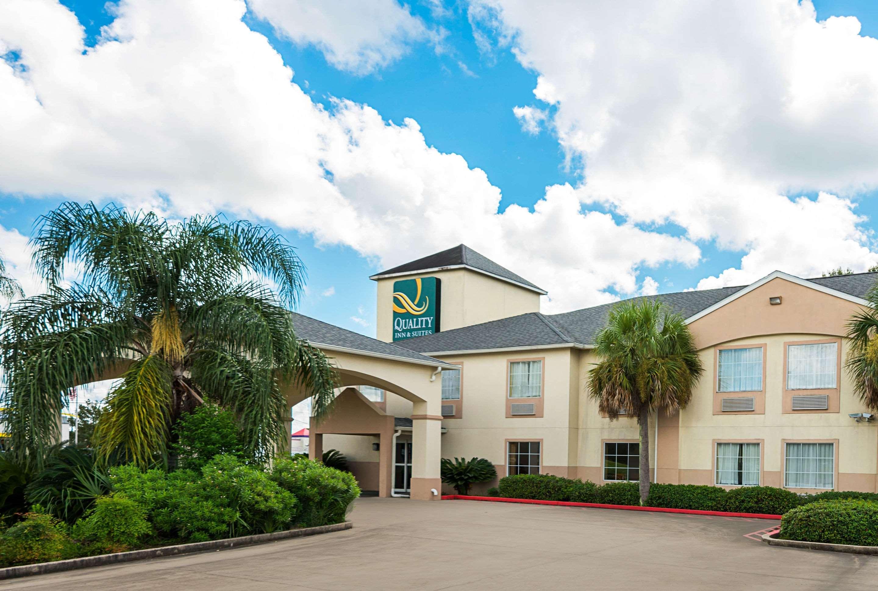 Quality Inn & Suites Franklin Exterior photo